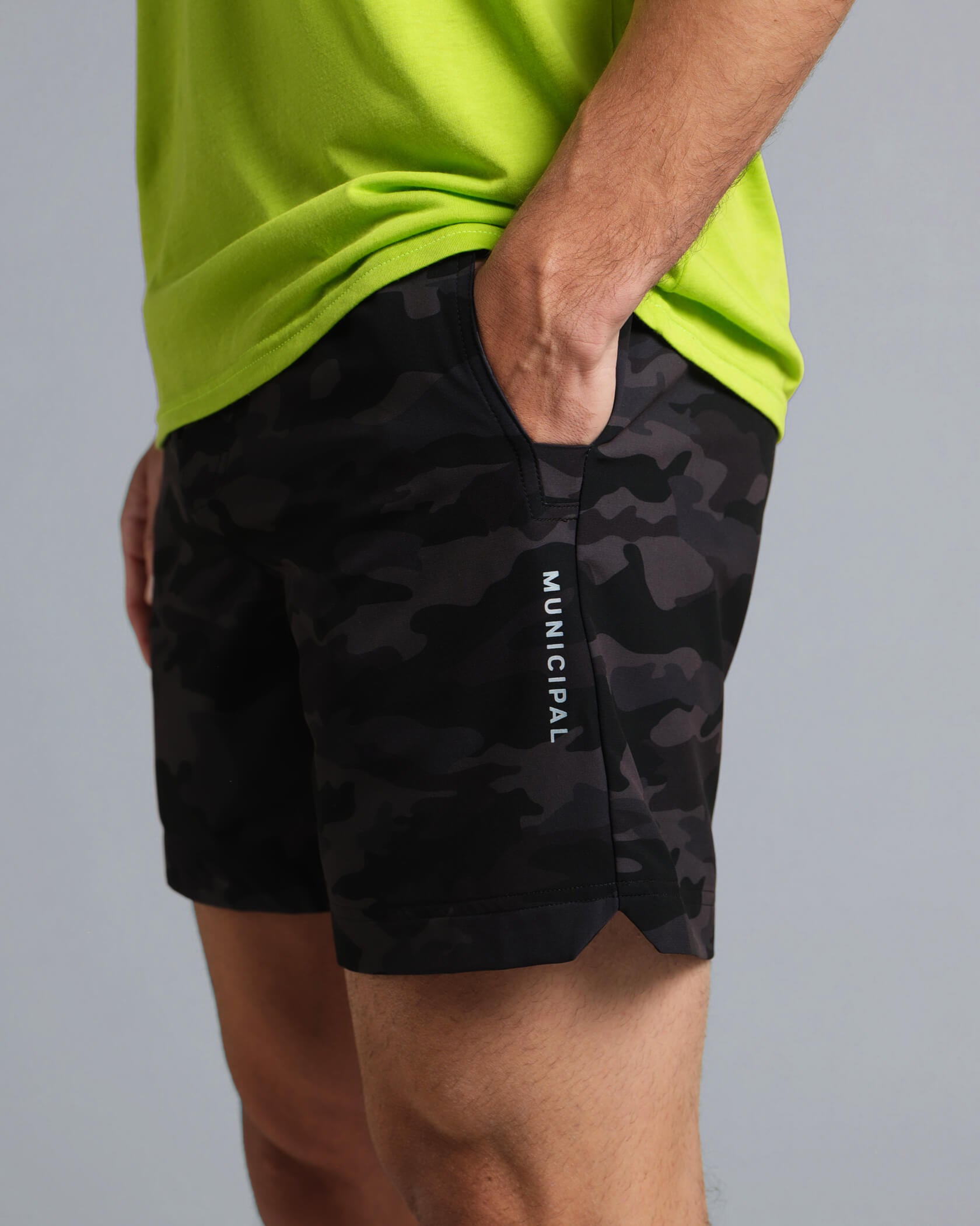 4:AM Club Training Short |Night Camo| logo