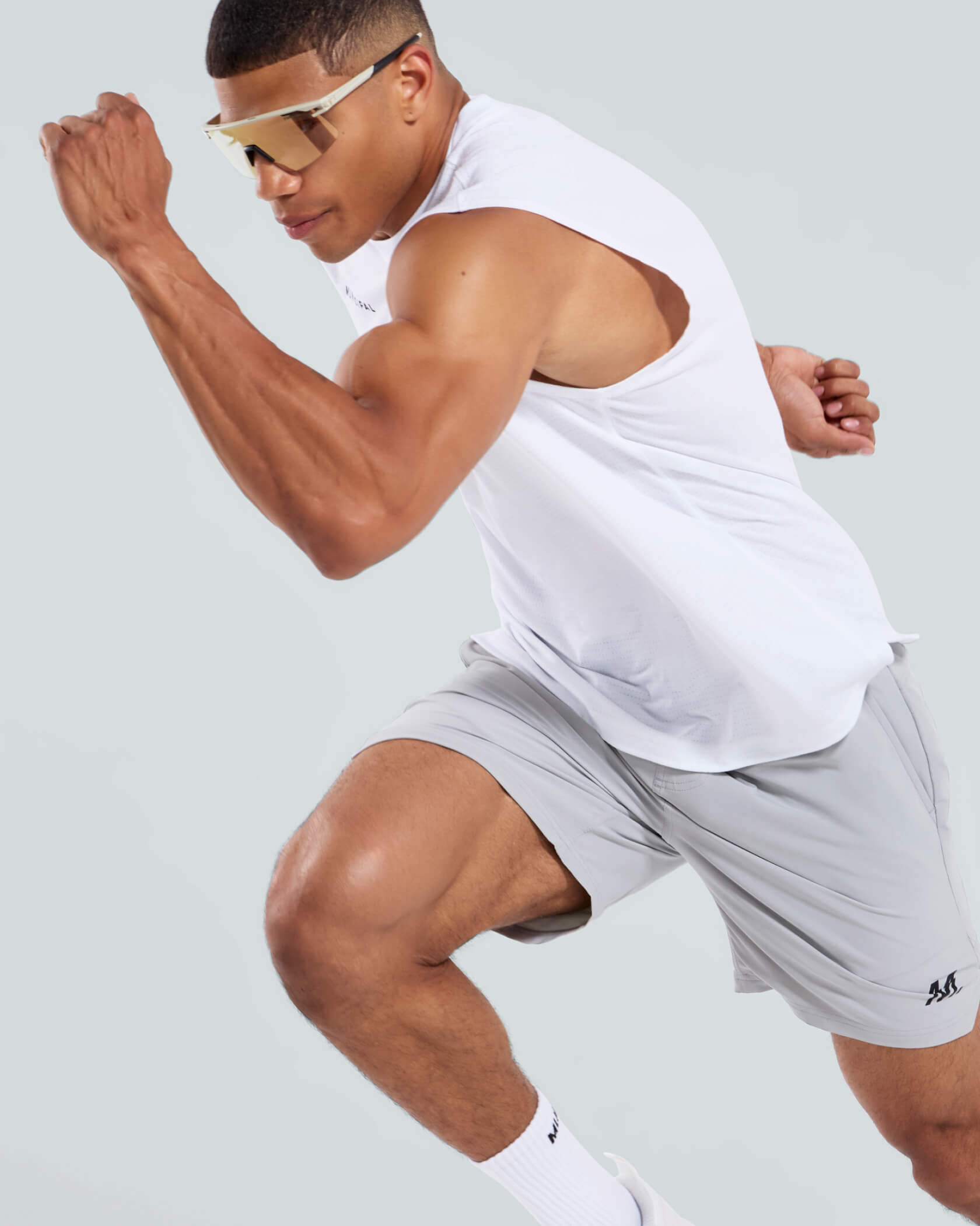 4AM Tank |White| hover