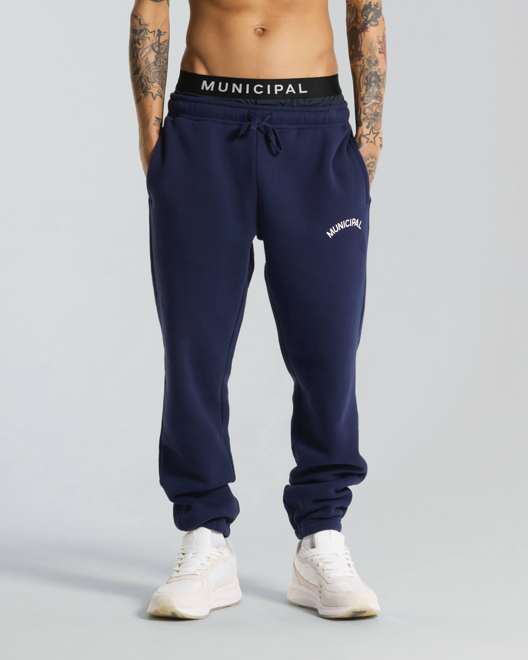 M.OG 330 Sweatpants |Navy / White| front