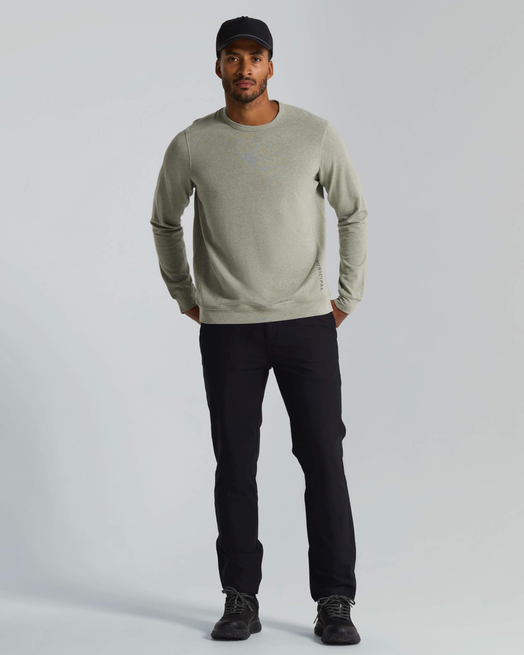Newtown Stretch Crew |Seagrass Heather| outfit