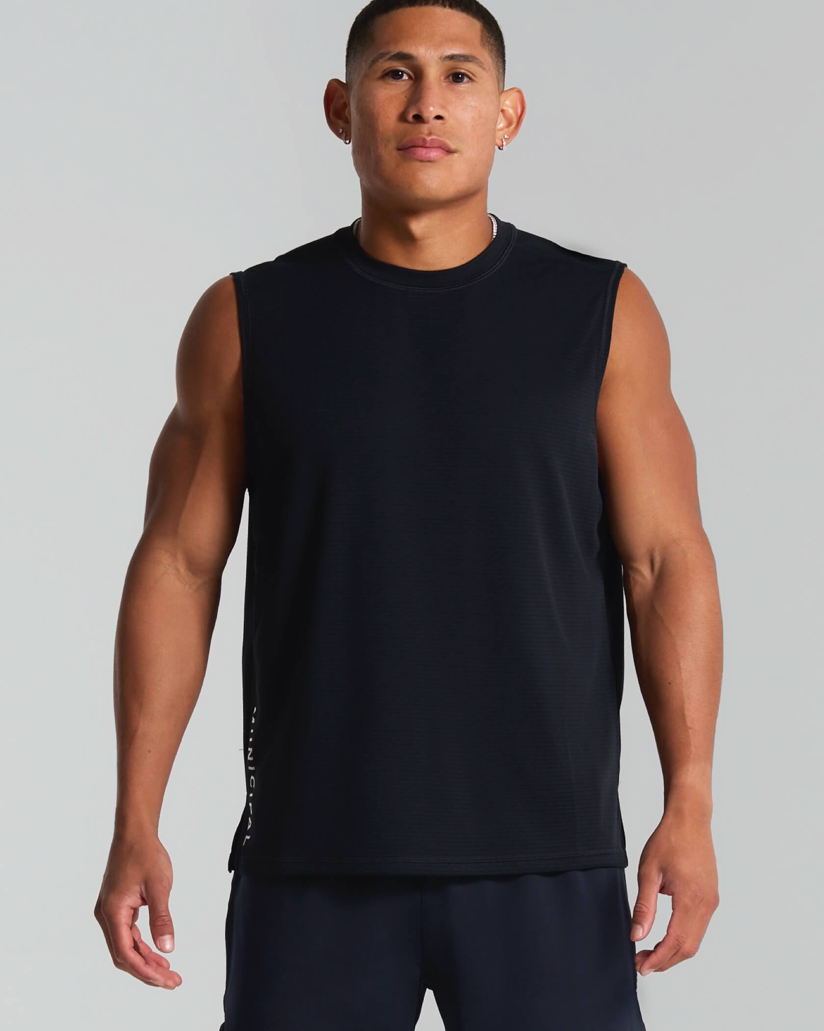 Run Core Tank |Black| front