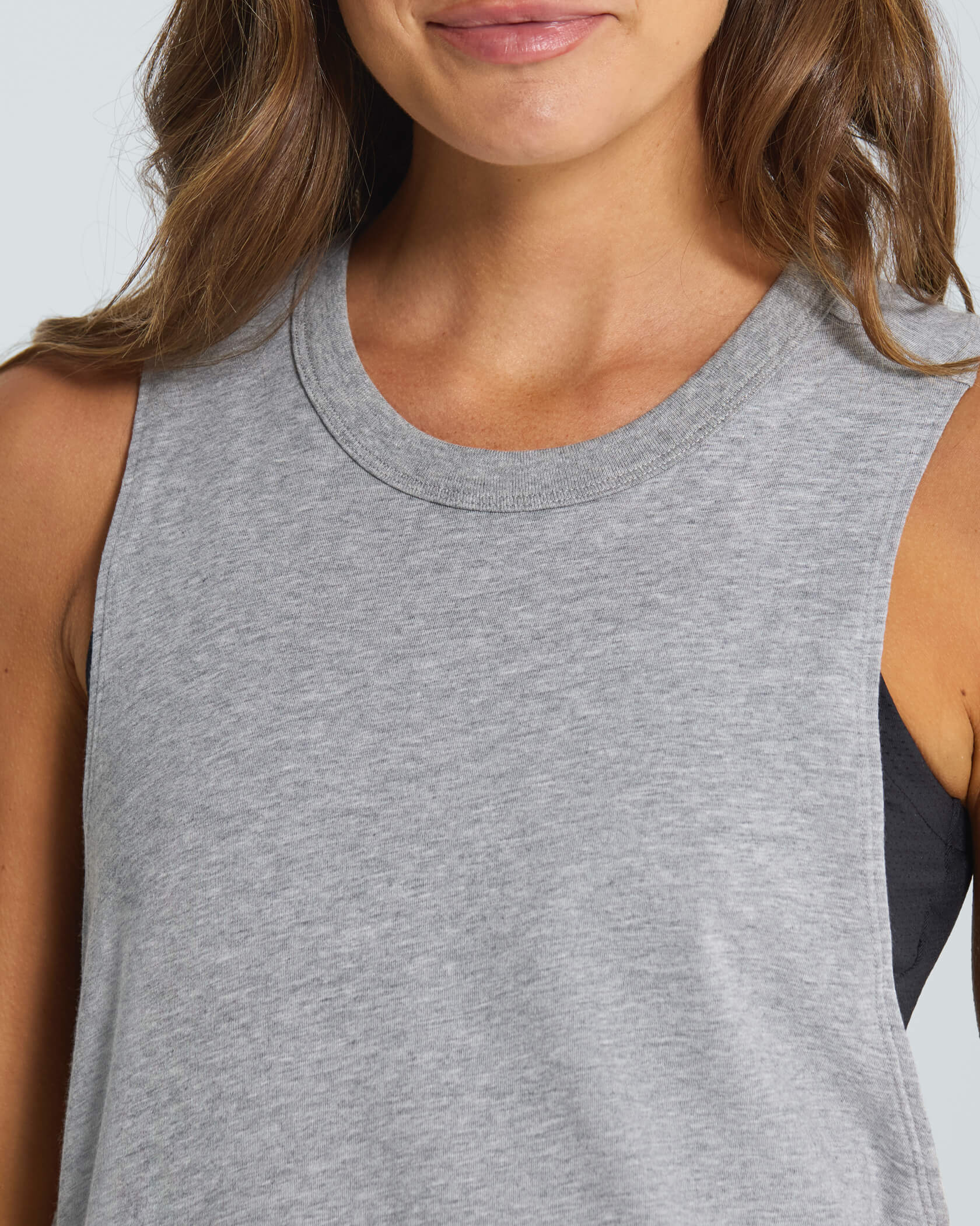 Women's Low Key Tank |Heather Gray| detail