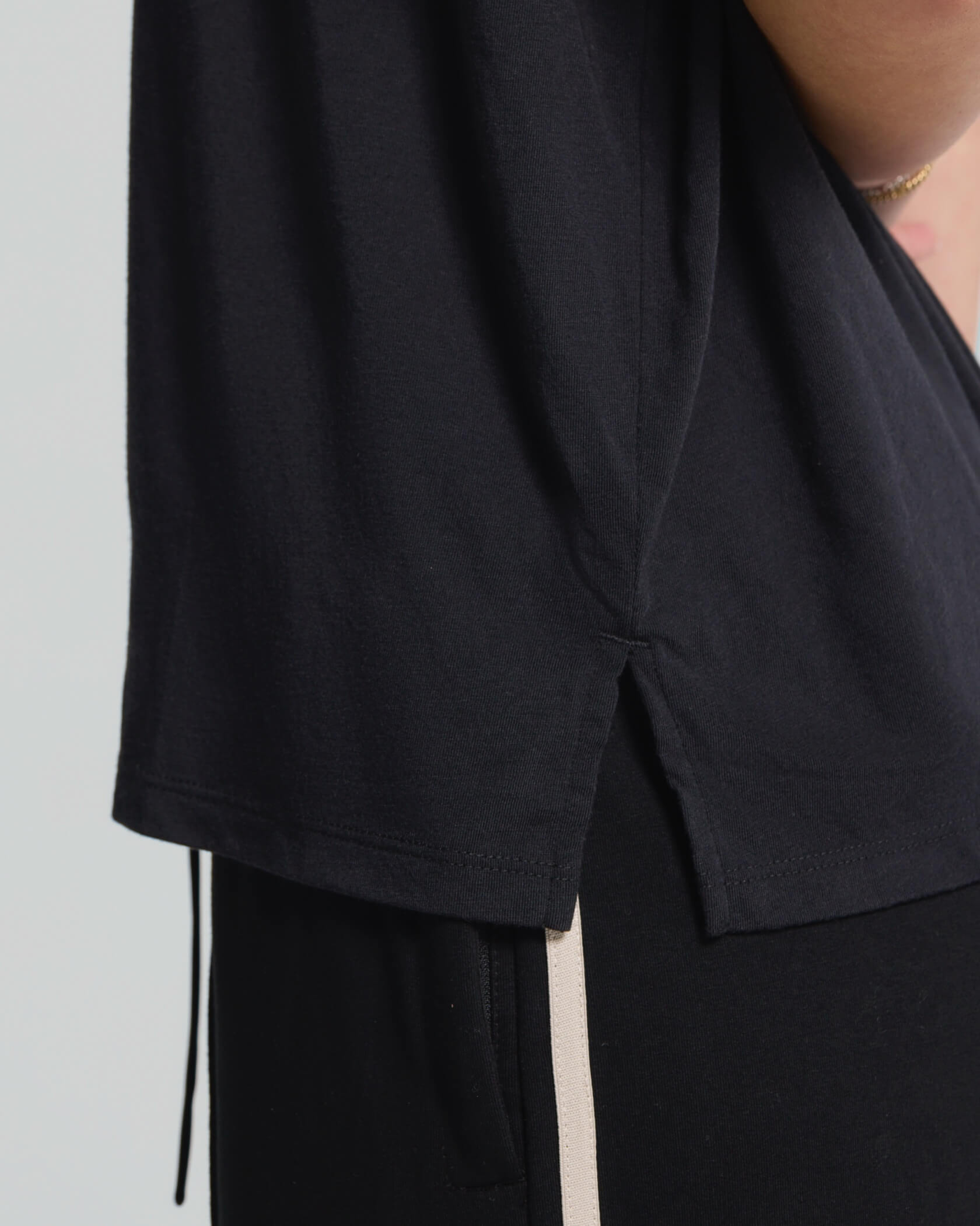 Women's Wordmark T-Shirt |Black| detail