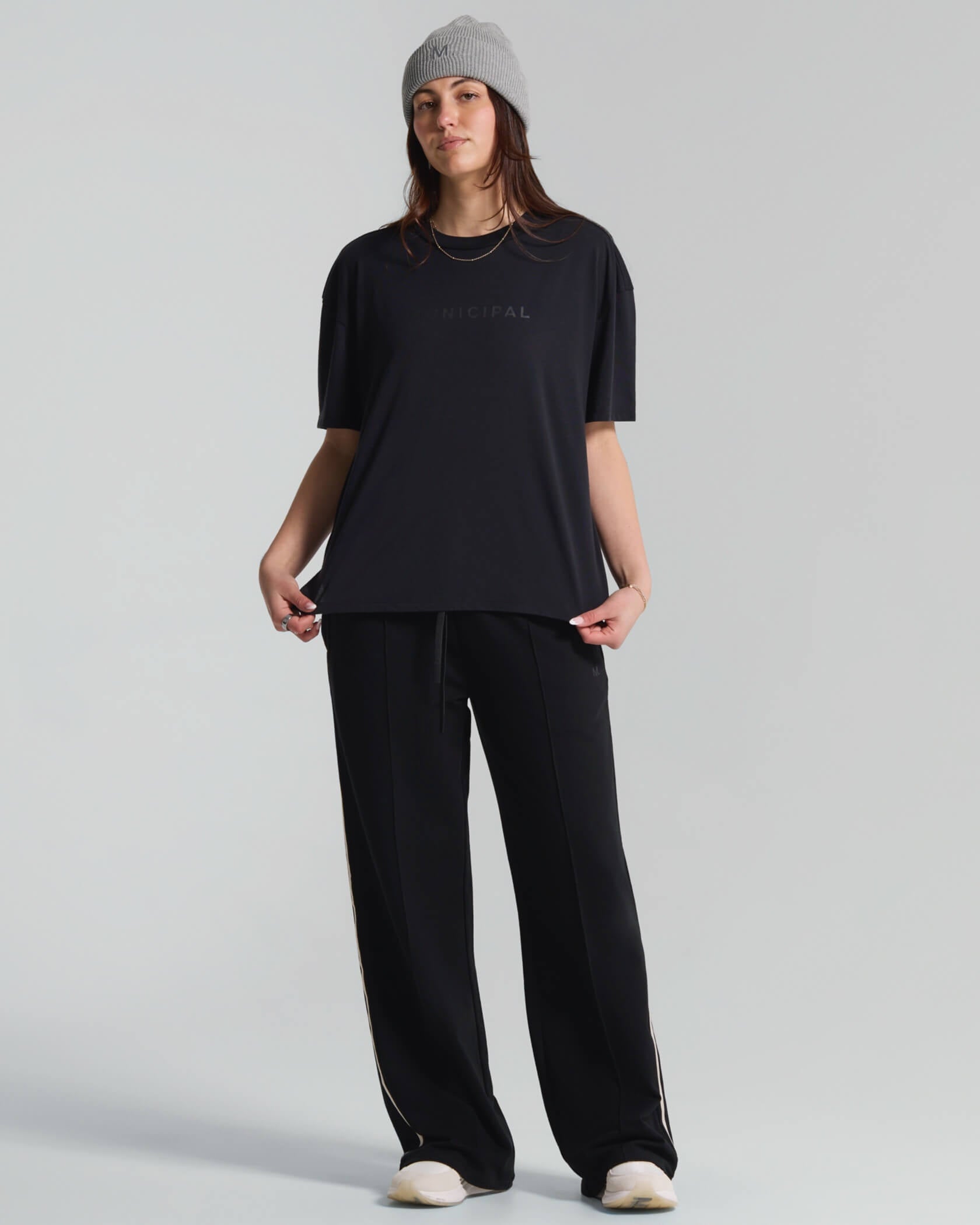 Women's Wordmark T-Shirt |Black| outfit